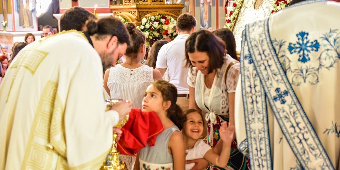 thia_koinonia_neas_ionias1